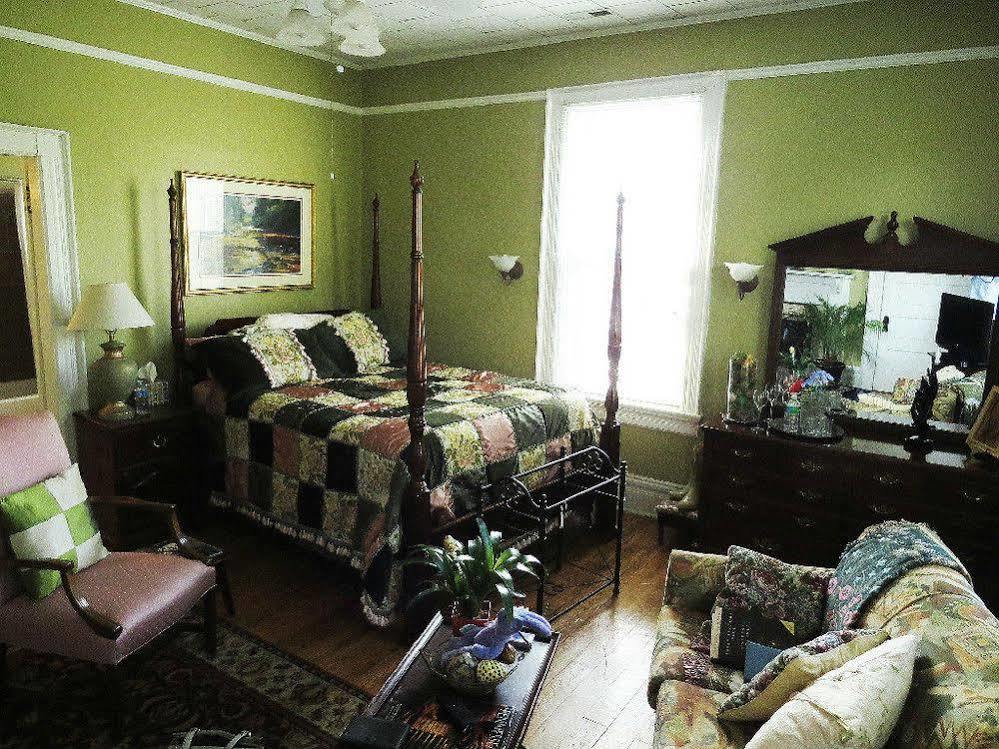 Inn Upon Moon River Plantation Chester Kültér fotó